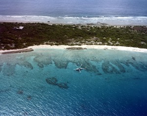Sikorsky_SH-3G_Sea_King_from_Helicopter_Combat_Support_Squadron_1_in_flight_during_an_aerial_radiation_survey_over_Bikini_Atoll_in_November_1978