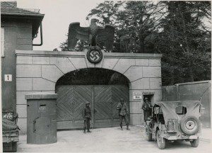 Dachau1945