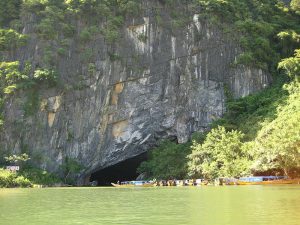 Phongnhakebang2 uncontacted tribes