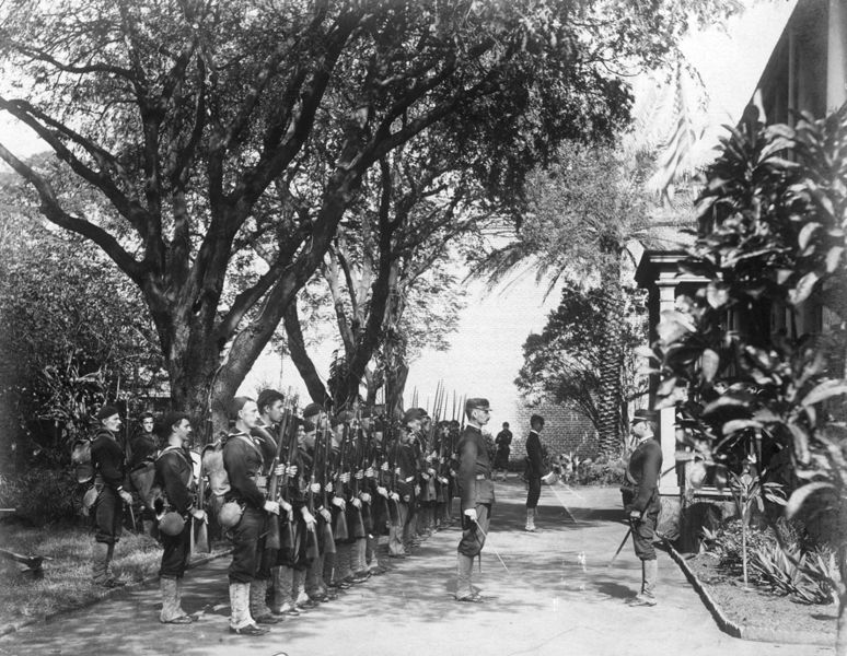 USS_Boston_landing_force,_1893_(PP-36-3-002)