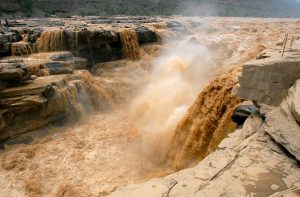 Hukou_Waterfall worst natural disasters