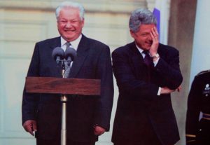 Yeltsin_and_clinton_laughing