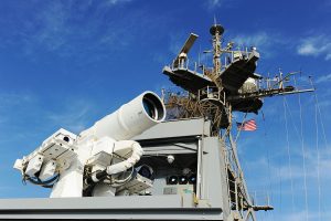 Laser_Weapon_System_aboard_USS_Ponce_(AFSB(I)-15)_in_November_2014_(02)