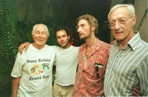 Ronnie-Biggs-celebrates-70th-birthday-1999
