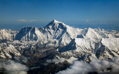 10 Most Badass Everest Climbers With Crazy Stories