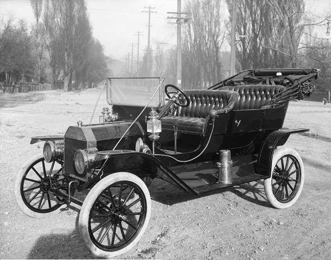 1895 Ohio car crash